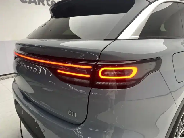 Leapmotor C11 — Фото автомобиля 10