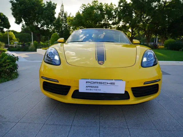 Porsche 718 — Фото автомобиля 2