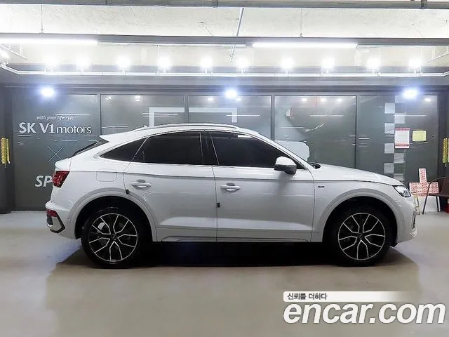 Audi Q5 FY — Фото автомобиля 4