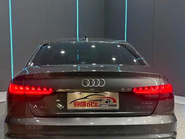 Audi A4L — Фото автомобиля 7