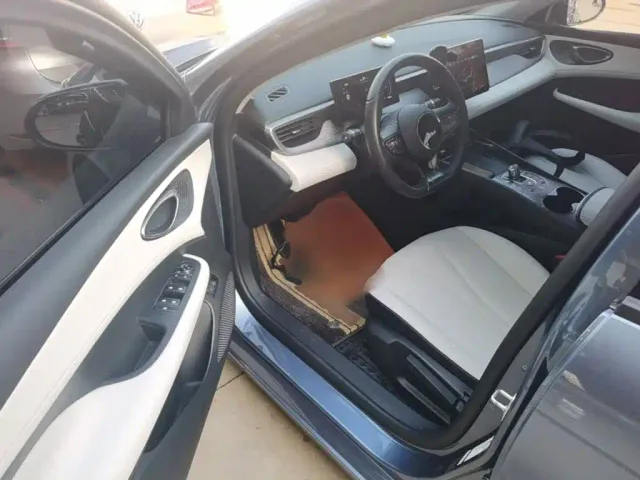BYD Seal 05 DM-i — Фото автомобиля 15
