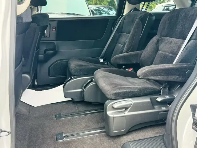 Honda Odyssey — Фото автомобиля 5