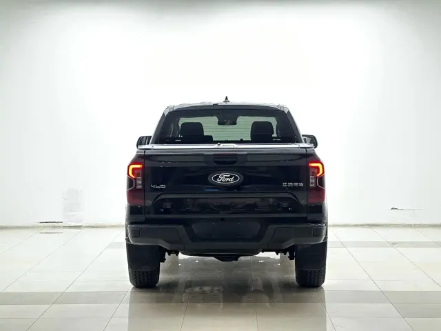 Ford Ranger — Фото автомобиля 14