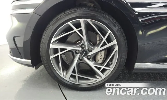 Genesis G90 RS4 — Фото автомобиля 5