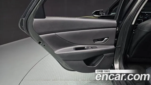 Hyundai Avante — Фото автомобиля 14