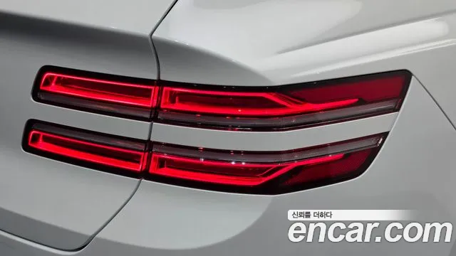 Genesis GV80 — Фото автомобиля 8