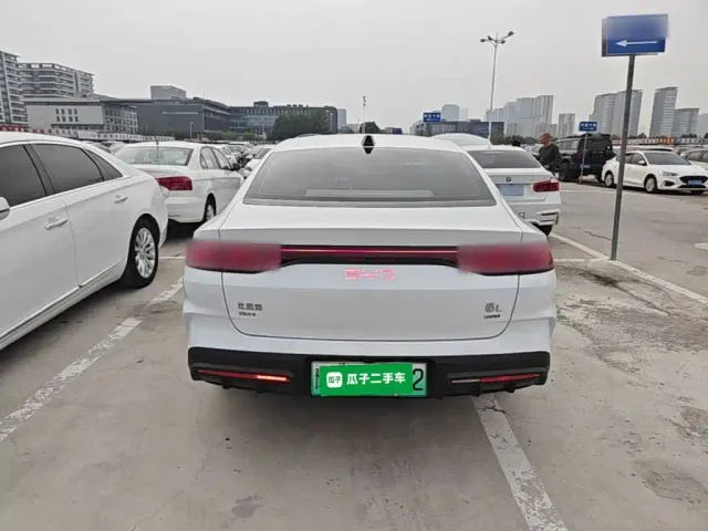 BYD Qin L — Фото автомобиля 5
