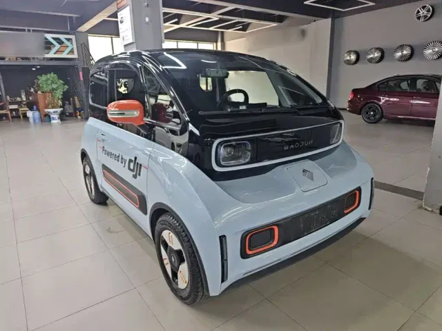 Baojun KiWi EV — Фото автомобиля 3