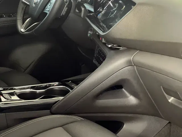 Buick Envision S — Фото автомобиля 5