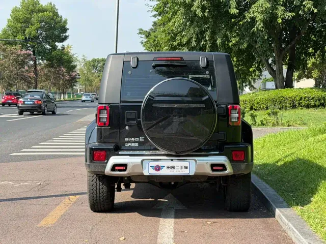 BAIC BJ40 — Фото автомобиля 5