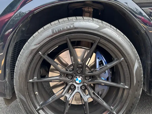 BMW X6 — Фото автомобиля 9