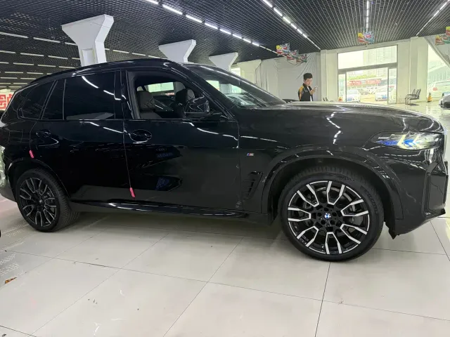 BMW X5 — Фото автомобиля 4