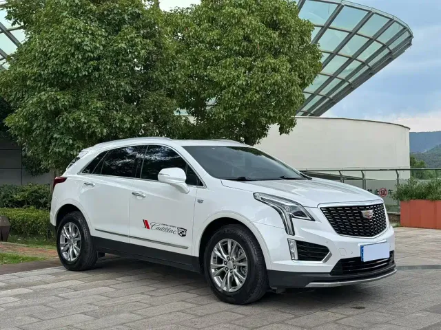 Cadillac XT5 — Фото автомобиля 3