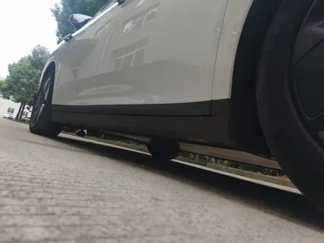 Li Auto i8 — Фото автомобиля 20