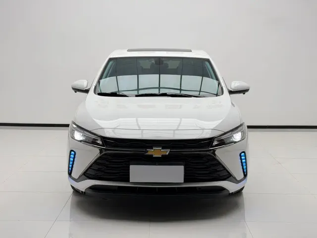Chevrolet Monza — Фото автомобиля 2