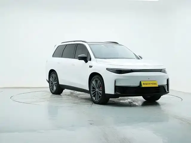 Leapmotor C16 — Фото автомобиля 5