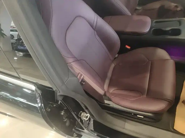 Nio ET5 Touring — Фото автомобиля 24
