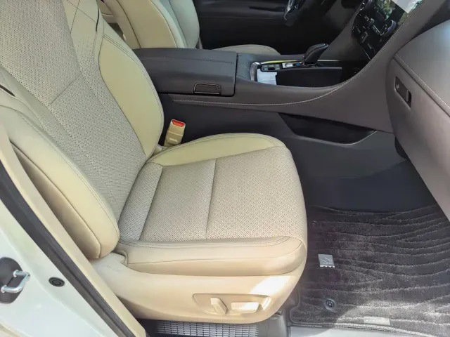 Toyota Alphard — Фото автомобиля 7