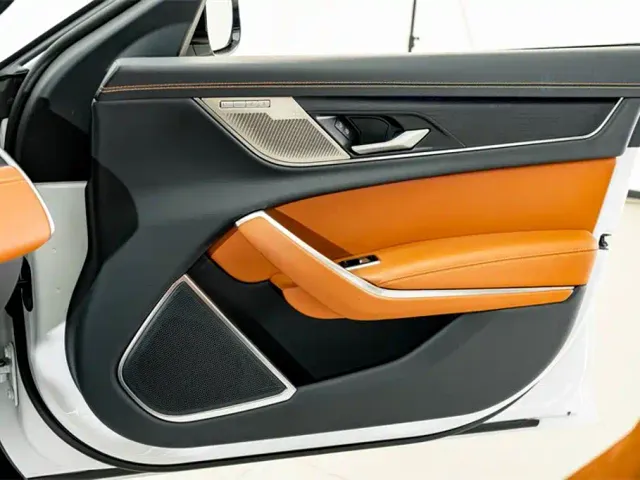 Jaguar XFL — Фото автомобиля 17