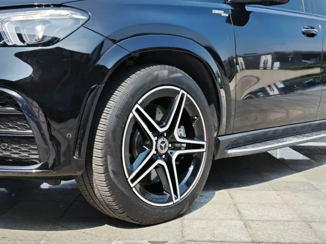 Mercedes-Benz GLE Coupe AMG — Фото автомобиля 4