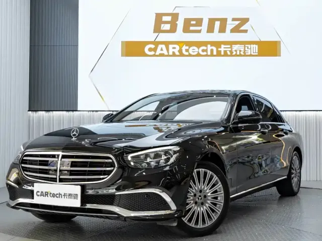 Фотография автомобиля — Mercedes-Benz E-Class