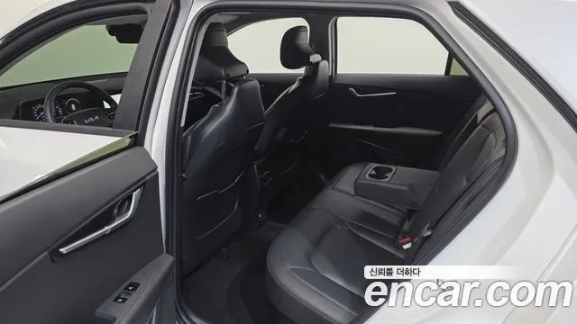 Kia Niro The All New — Фото автомобиля 17