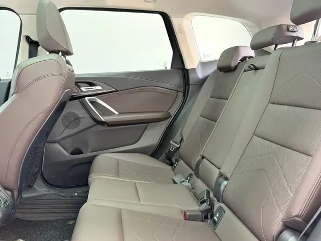 BMW X1 — Фото автомобиля 15
