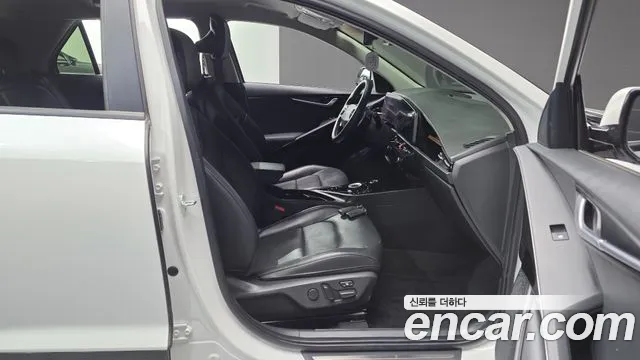 Kia Niro The All New Niro Signature — Фото автомобиля 21