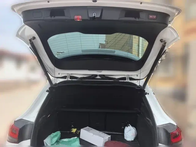 Mercedes-Benz GLA-Class — Фото автомобиля 15