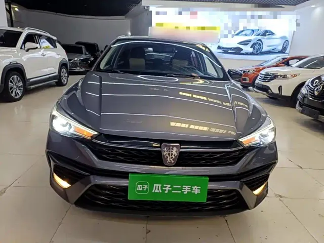 Roewe i5 — Фото автомобиля 2