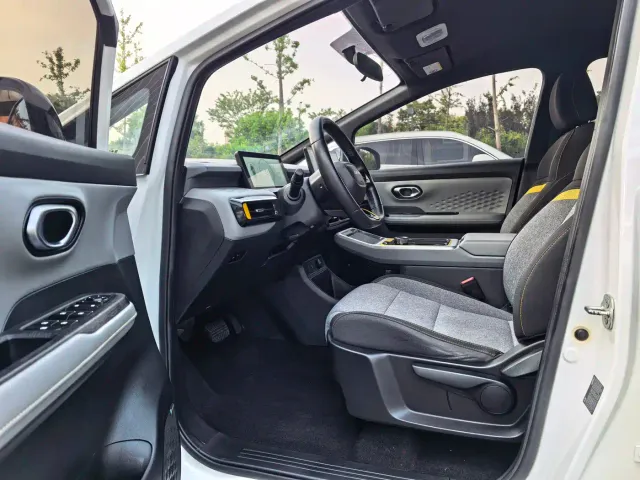 GAC Aion Y — Фото автомобиля 5