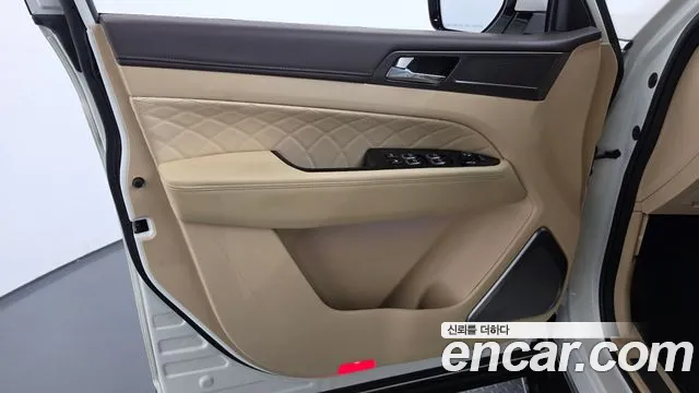 KGM Rexton New — Фото автомобиля 13
