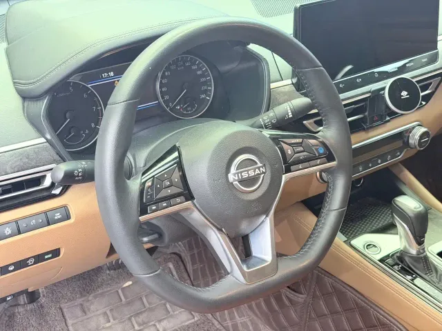 Nissan Teana — Фото автомобиля 9