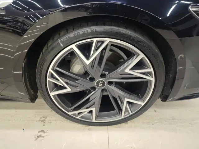 Audi A7L — Фото автомобиля 6