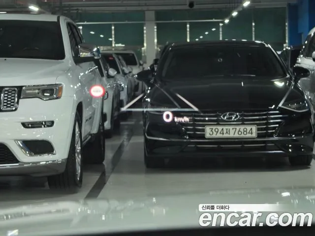 Hyundai Grandeur GN7 — Фото автомобиля 13