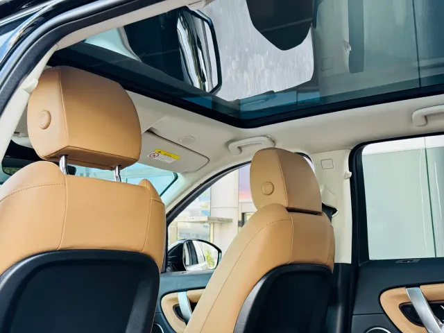 Land Rover Discovery Sport — Фото автомобиля 12