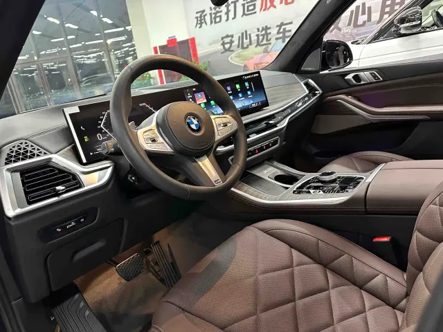 BMW X5 — Фото автомобиля 12