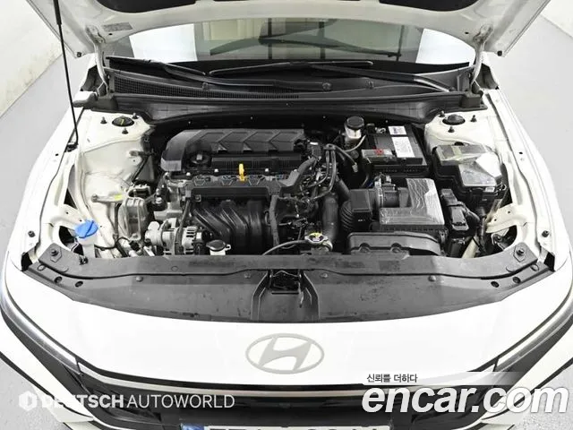 Hyundai Avante CN7 — Фото автомобиля 6