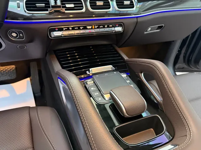 Mercedes-Benz GLE-Class — Фото автомобиля 16