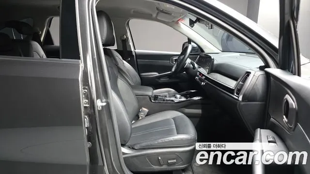Kia Sorento Новый Sorento 4 поколение Дизель 2.2 2WD — Фото автомобиля 11