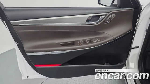 Hyundai Grandeur Grandeur (New) — Фото автомобиля 13