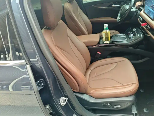 Lincoln Nautilus 2021 2.0T AWD Elegance Edition — Фото автомобиля 24