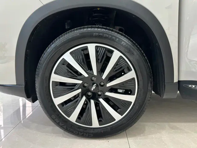 Chery Fengyun T8 — Фото автомобиля 29