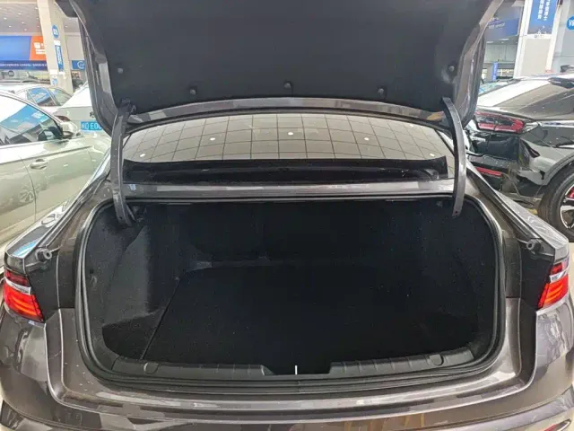 Geely Xingrui — Фото автомобиля 14