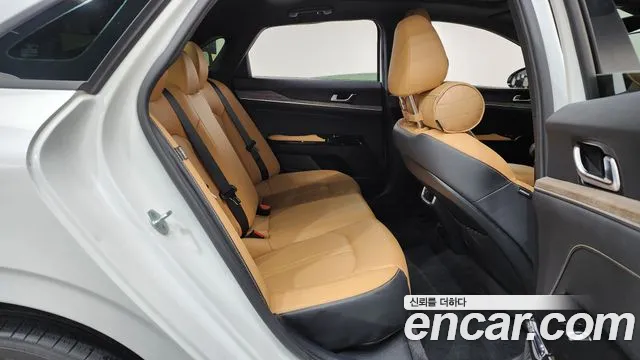 Kia K5 Generation 3 — Фото автомобиля 12