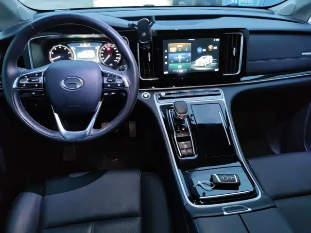GAC Trumpchi M8 — Фото автомобиля 12