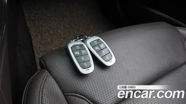 Hyundai Grandeur Premium — Фото автомобиля 17
