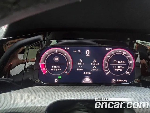 Volkswagen Golf Golf 8 поколение 2.0 TDI Prestige — Фото автомобиля 7