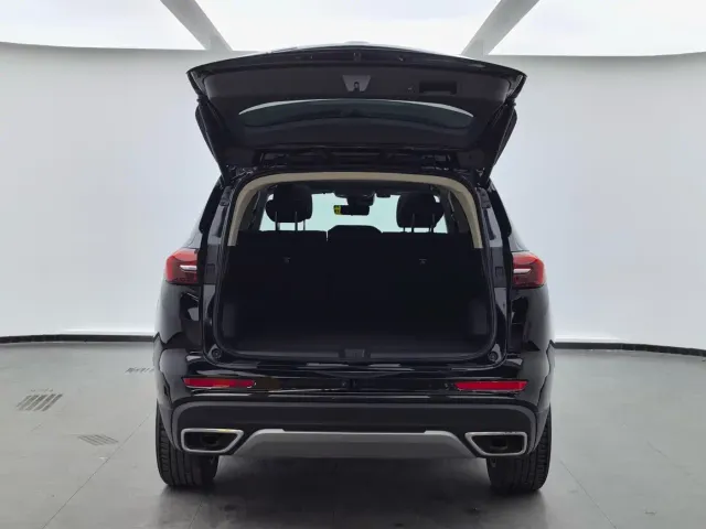 Buick Envision Plus — Фото автомобиля 12