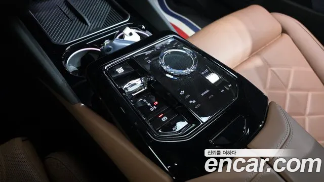 BMW 5 Series G60 — Фото автомобиля 12